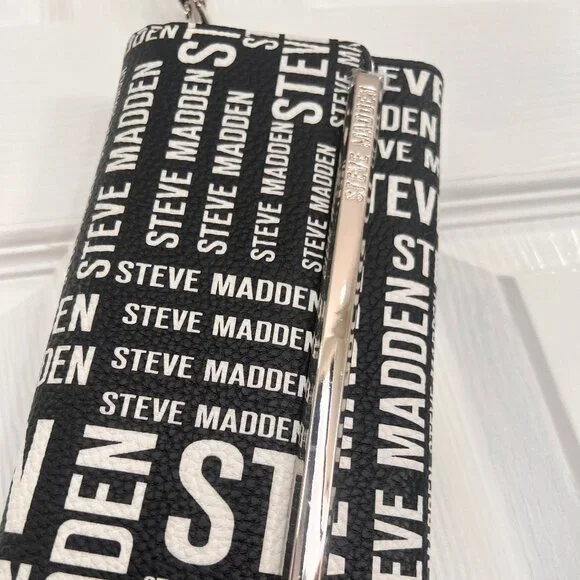 Steve Madden Black & White Logo Wristlet Wallet Crossbody Bag w/ Metal Bar - Picture 3 of 8